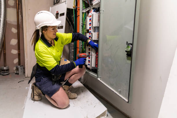 Best Electric Panel Repair  in Pasadena, CA